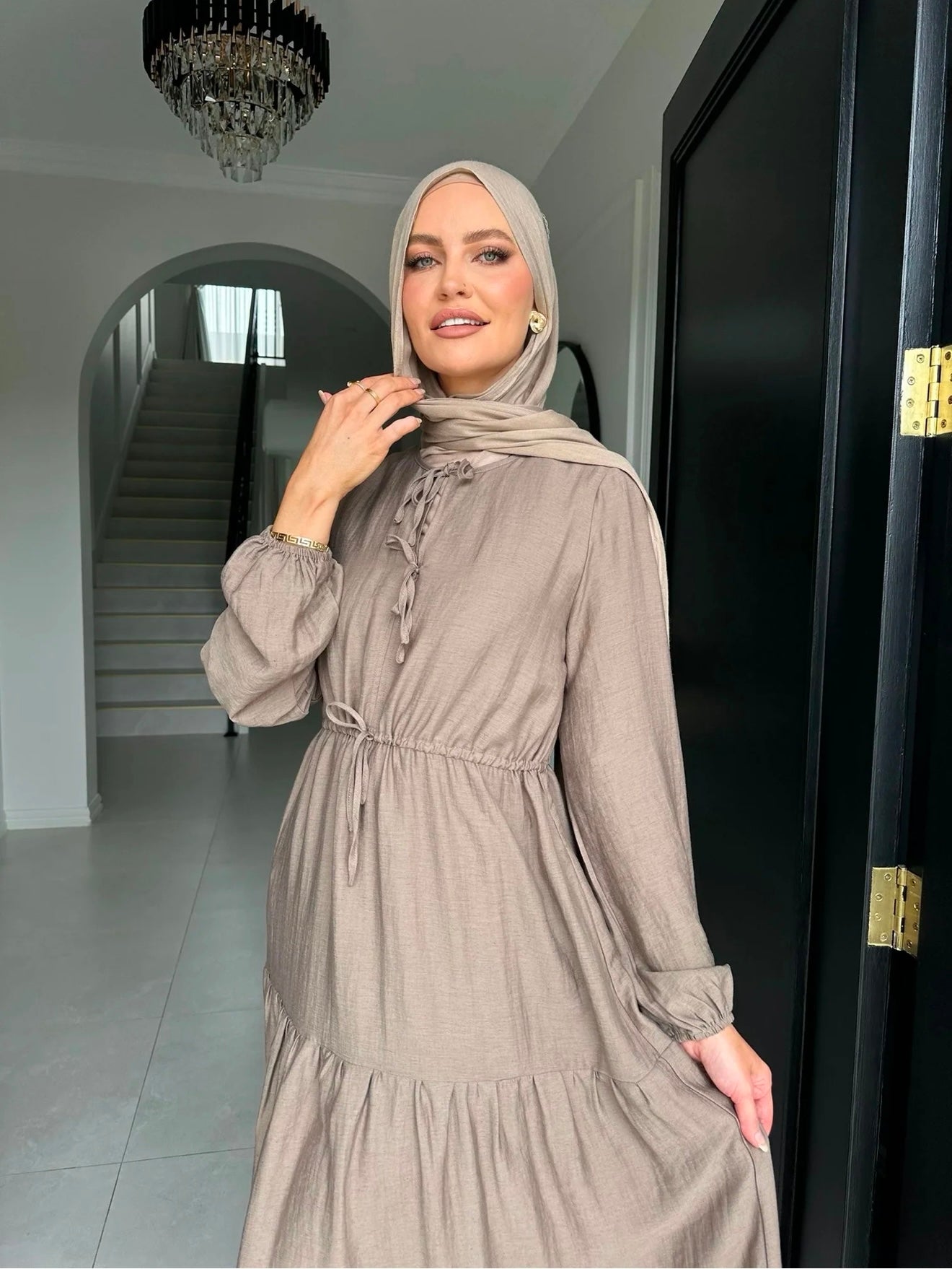 Leylina Maxi Dress Mocha