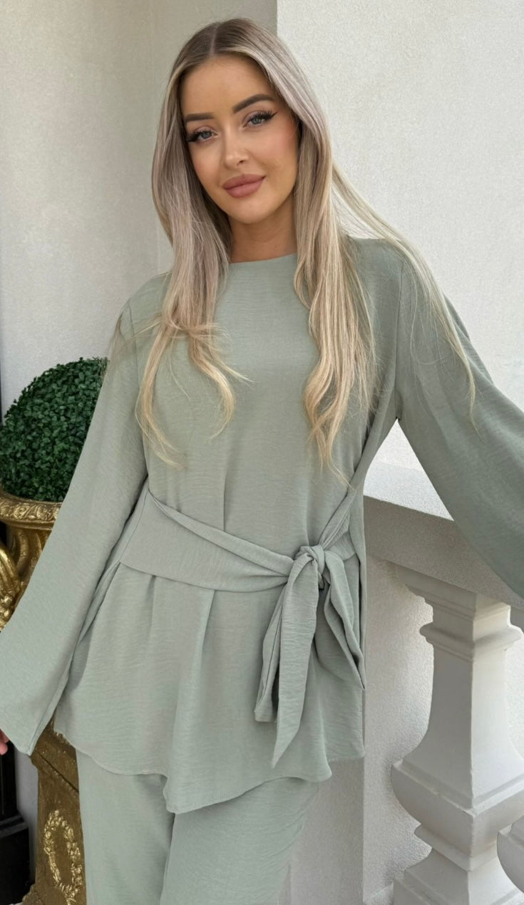 Mya Set Sage
