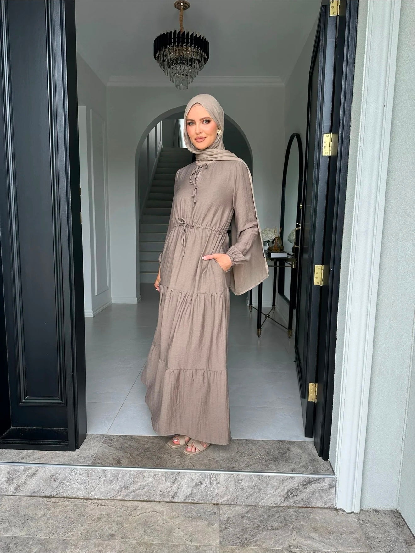 Leylina Maxi Dress Mocha